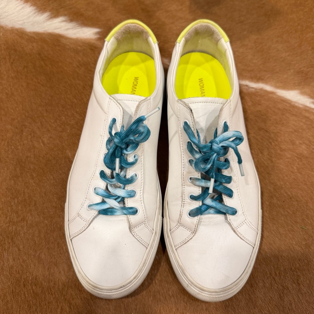 Women’s common projects size 39